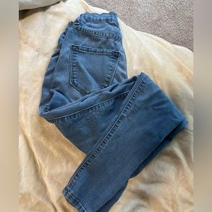 Stretchy blue jeans, size 3 US